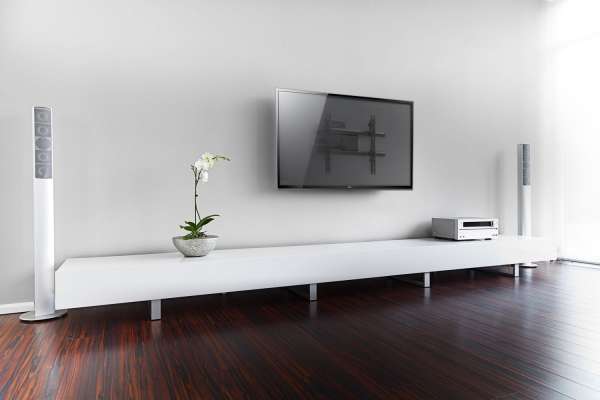 Doppelschwenkarm-Wandhalterung für 32-55"-Bildschirme