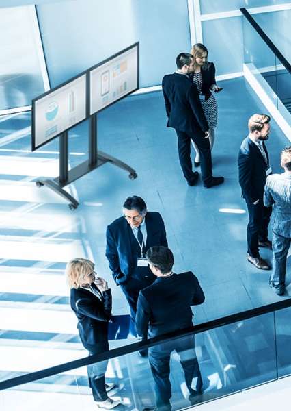 Flachbildschirm-Videokonferenz-Trolley für zwei 42-55" Bildschirme