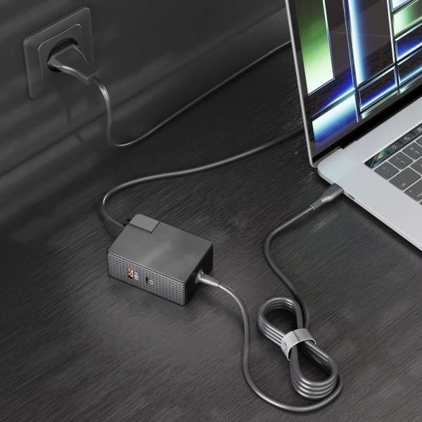 Vuelogic - USB-C & USB-A GaN Ladegerät - 3-Port - 100W PD - schwarz