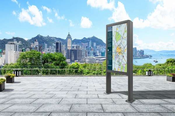 Hochformat-Kiosk für den Außenbereich 75" Samsung OHF