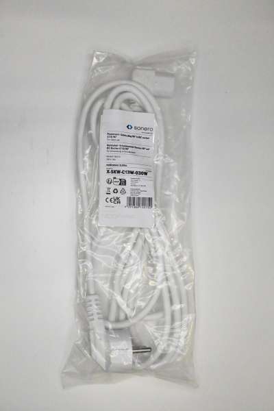 Netzkabel - Schutzkontakt Stecker 90° auf IEC Buchse (C13) 90° rechts abgewinkelt. Weiß. 3,00m